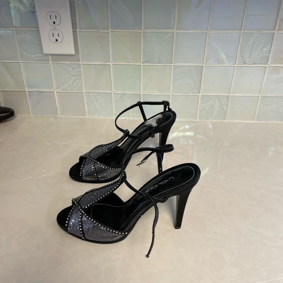 Fun sparkle heels - Picture 4 of 5
